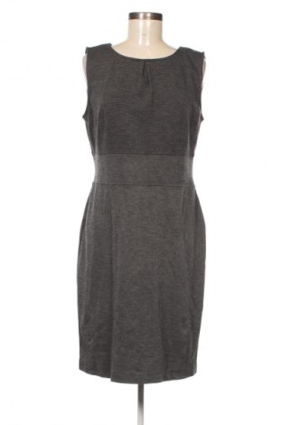 Kleid Zero, Größe L, Farbe Grau, Preis 14,99 €