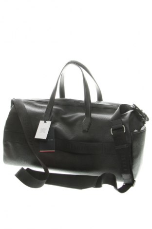 Zsák Tommy Hilfiger, Szín Fekete, Ár 85 109 Ft