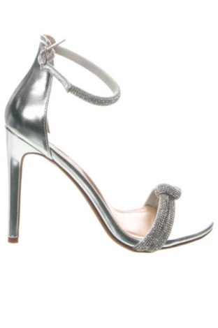 Sandále About You, Veľkosť 40, Farba Strieborná, Cena  30,95 €