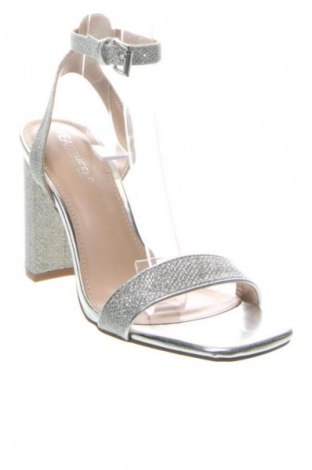 Sandále Head Over Heels, Veľkosť 38, Farba Strieborná, Cena  56,95 €