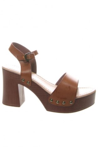 Szandálok Koroshi, Méret 40, Szín Barna, Ár 19 499 Ft