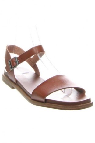 Szandálok Mia, Méret 39, Szín Barna, Ár 23 839 Ft