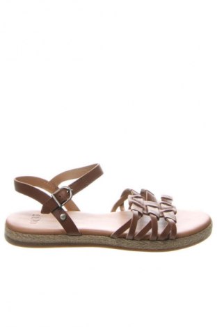 Szandálok UGG Australia, Méret 36, Szín Barna, Ár 37 392 Ft