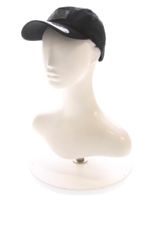 Шапка Columbia, Цвят Черен, Цена 62,99 лв.