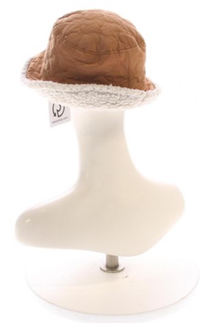 Čepice  Columbia, Barva Hnědá, Cena  819,00 Kč