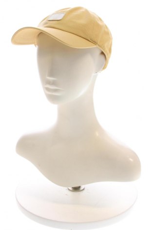 Шапка Columbia, Цвят Жълт, Цена 62,99 лв.