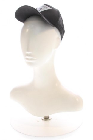 Шапка Guess, Цвят Черен, Цена 31,18 €