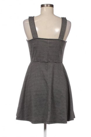 Dámské šaty s tráky Fb Sister, Velikost M, Barva Vícebarevné, Cena  149,00 Kč