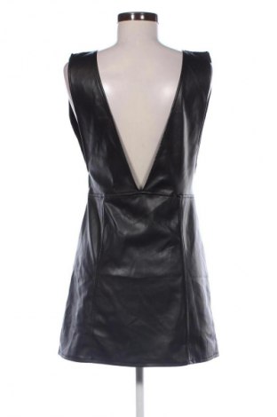 Сукман Unbranded, Размер L, Цвят Черен, Цена 39,90 лв.