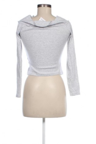 Damen Shirt Stradivarius, Größe S, Farbe Grau, Preis 6,99 €