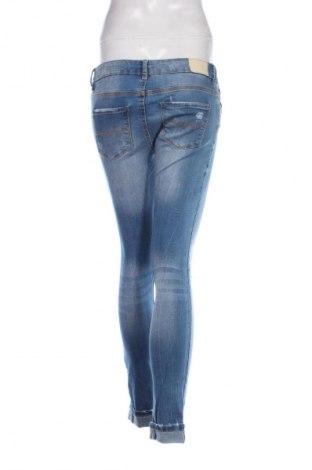 Damskie jeansy Bershka, Rozmiar S, Kolor Niebieski, Cena 43,99 zł