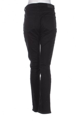 Damen Jeans Weekday, Größe L, Farbe Schwarz, Preis € 13,99