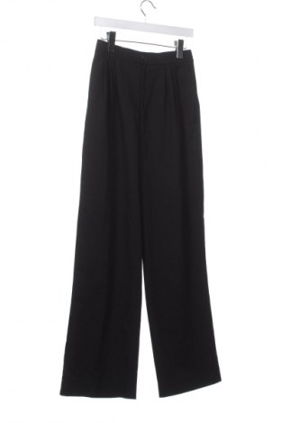 Pantaloni de femei Zara, Mărime S, Culoare Negru, Preț 69,00 Lei