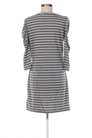 Kleid Vero Moda, Größe XL, Farbe Mehrfarbig, Preis € 11,49